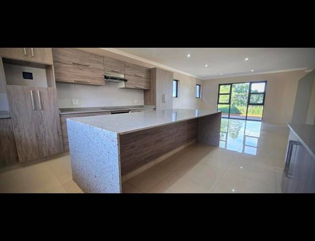 3 BEDROOM HOUSE FOR SALE IN BISHOPSTOWE